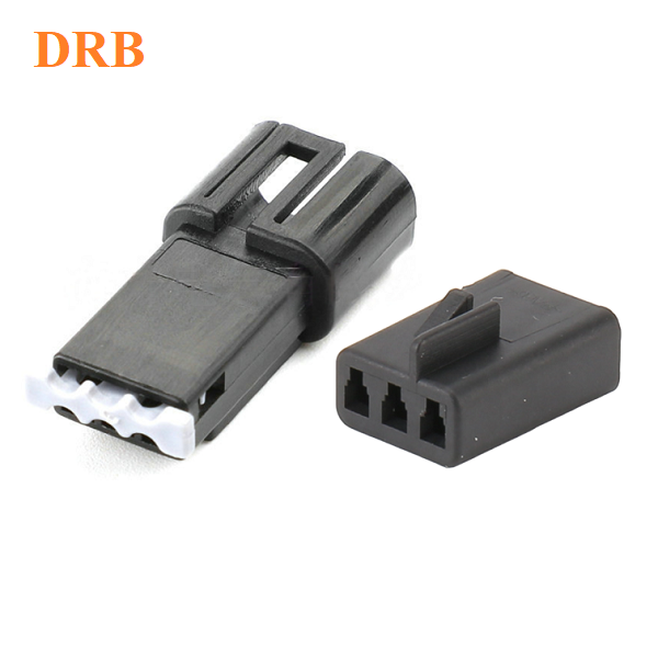 12065423 Domestic 12047782 Male-Female Plug 12065422 Connector 12047781 3-Pin Connector
