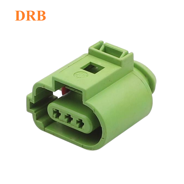 8E0973703B is suitable for Audi Volkswagen engine wiring harness sensor plug DJ7032E-1.5-21
